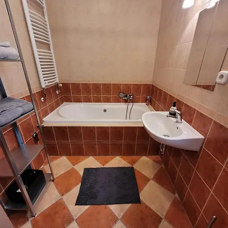 Hb Downtown Sunny Apartamento