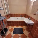 Hb Downtown Sunny Apartamento